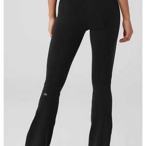 Alo Bootcut Legging 7/8